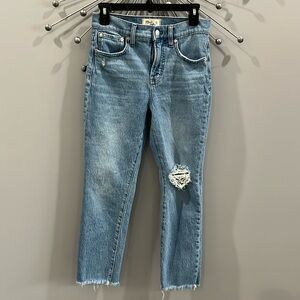 Madewell The Perfect Vintage Jean Women’s Size 26P Light Distressing And Raw Hem